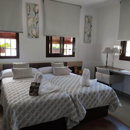 Hostal Rural Pico Aznaitin - Sierra Mágina Albanchez de Úbeda Exterior foto