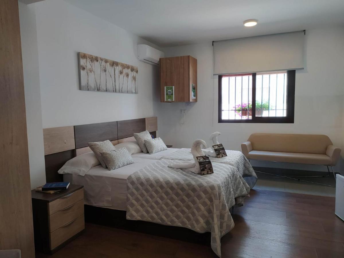 Hostal Rural Pico Aznaitin - Sierra Mágina Albanchez de Úbeda Exterior foto